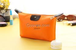 義烏專業淘寶攝影 打造網店爆款，從一張精美的包包照片開始